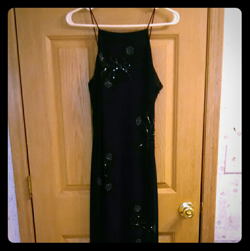 Long black dress